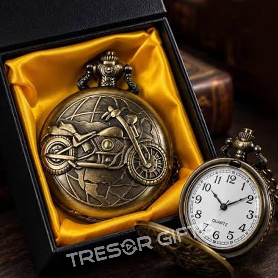 Antique Clock Keychain