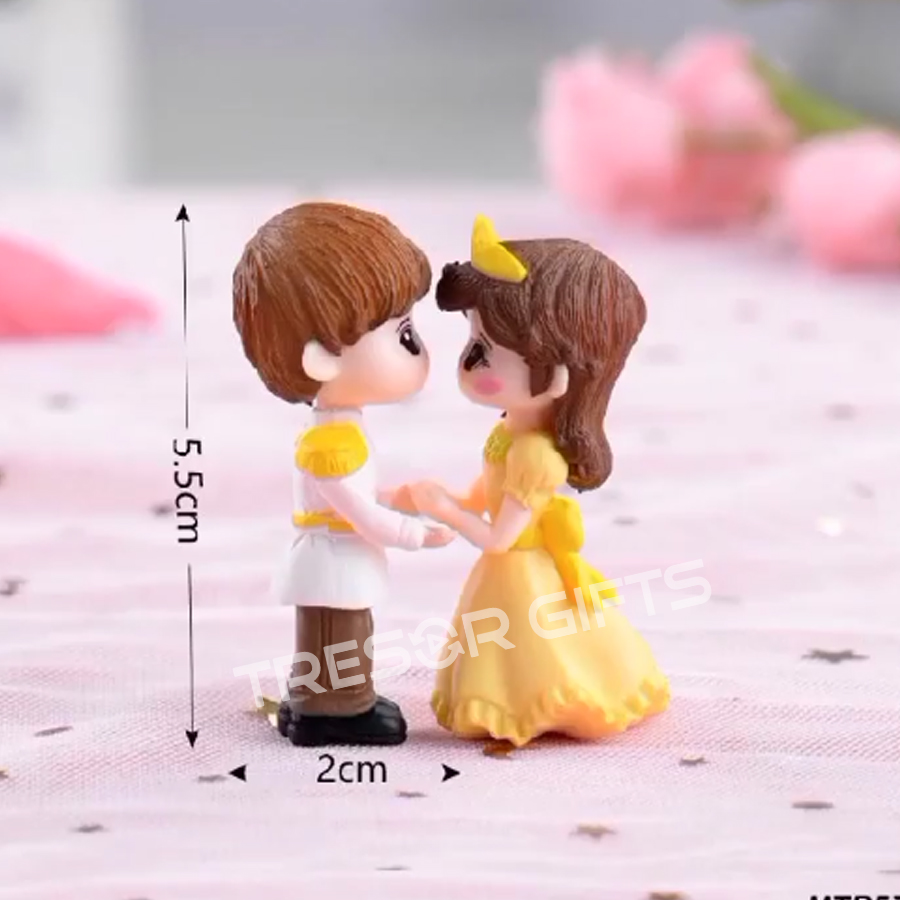 Miniature Yellow Couple 6